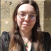 Etudiante - Aide aux devoirs pour collégiens et collégiennes